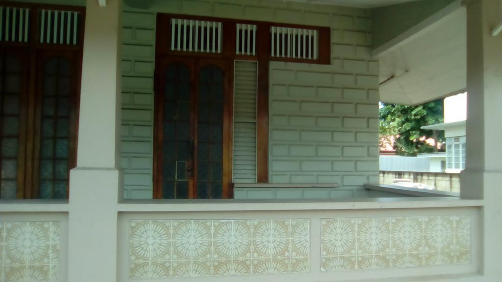 Robert'S Guest House Port of Spain Eksteriør billede