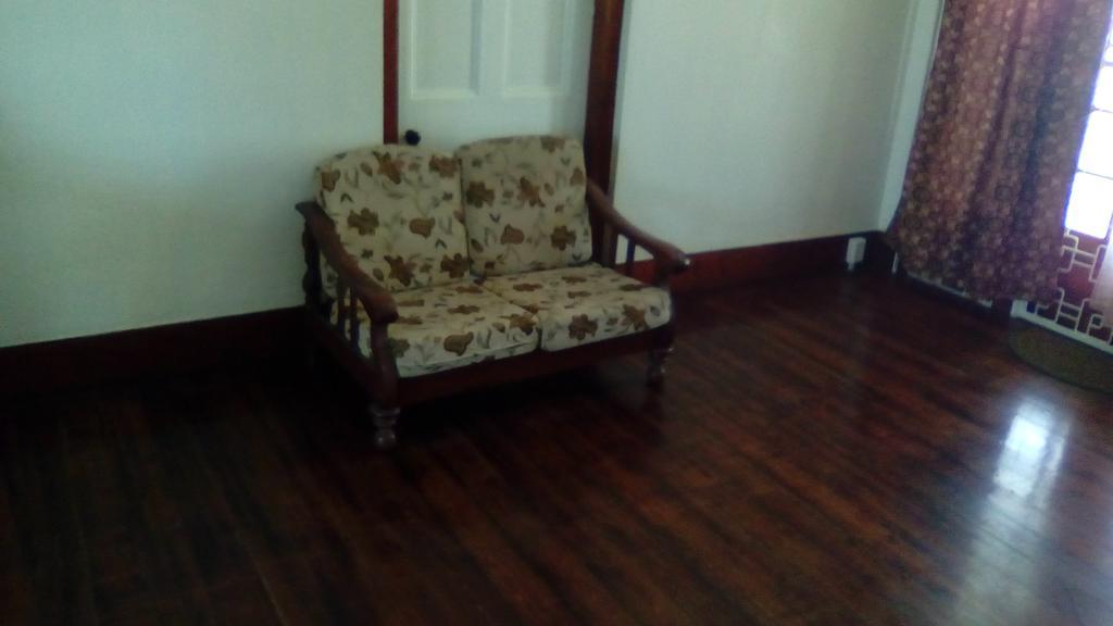Robert'S Guest House Port of Spain Eksteriør billede